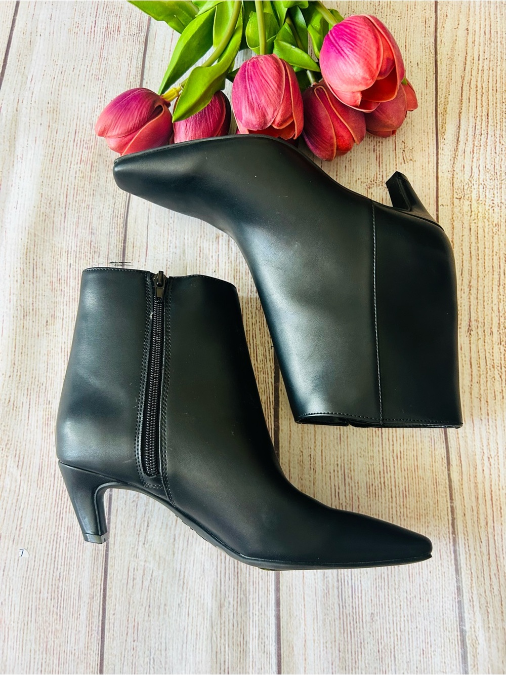 INC Women’s Black Sareya Pointed Toe Heeled Ankle Boots Size 6 NEW